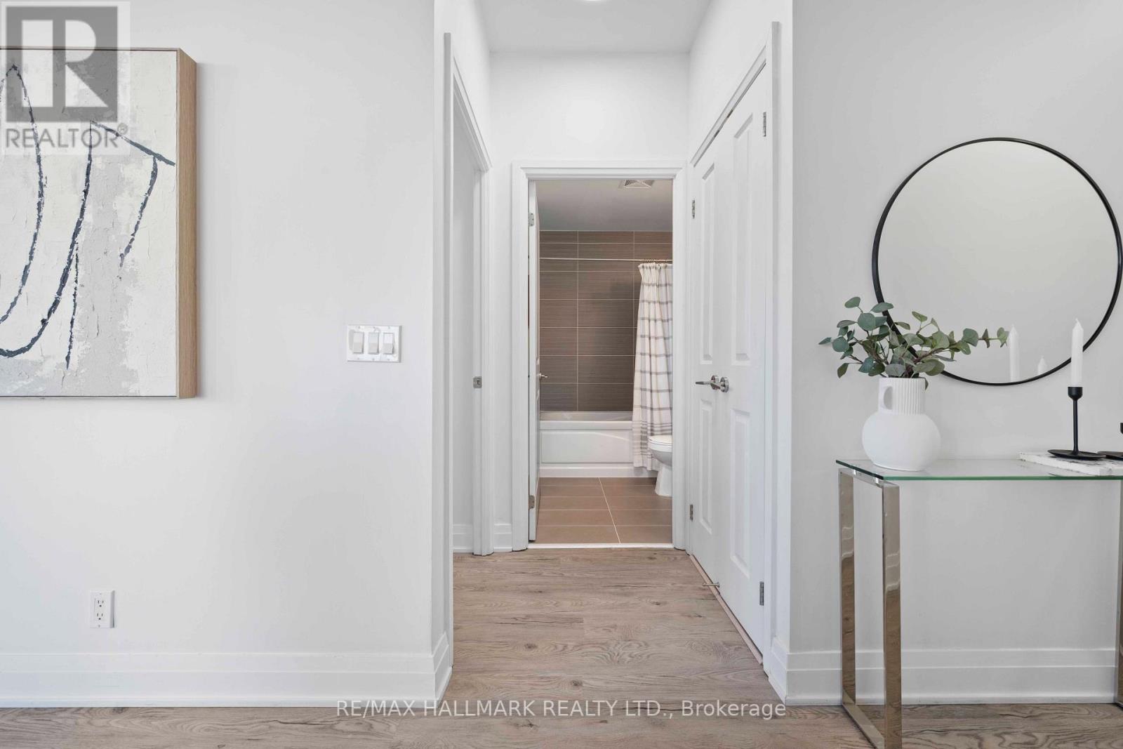 #1404 530 ST CLAIR AVENUE W - Image 31