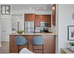 1404 - 530 St Clair Avenue W, Toronto, ON M6C0A2 Photo 26