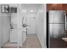1404 - 530 St Clair Avenue W, Toronto, ON M6C0A2 Photo 30