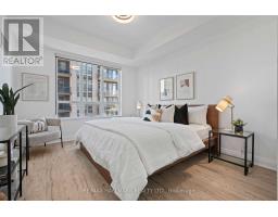 1404 - 530 St Clair Avenue W, Toronto, ON M6C0A2 Photo 33