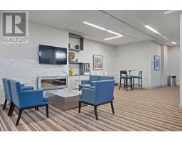1404 - 530 St Clair Avenue W, Toronto, ON M6C0A2 Photo 46