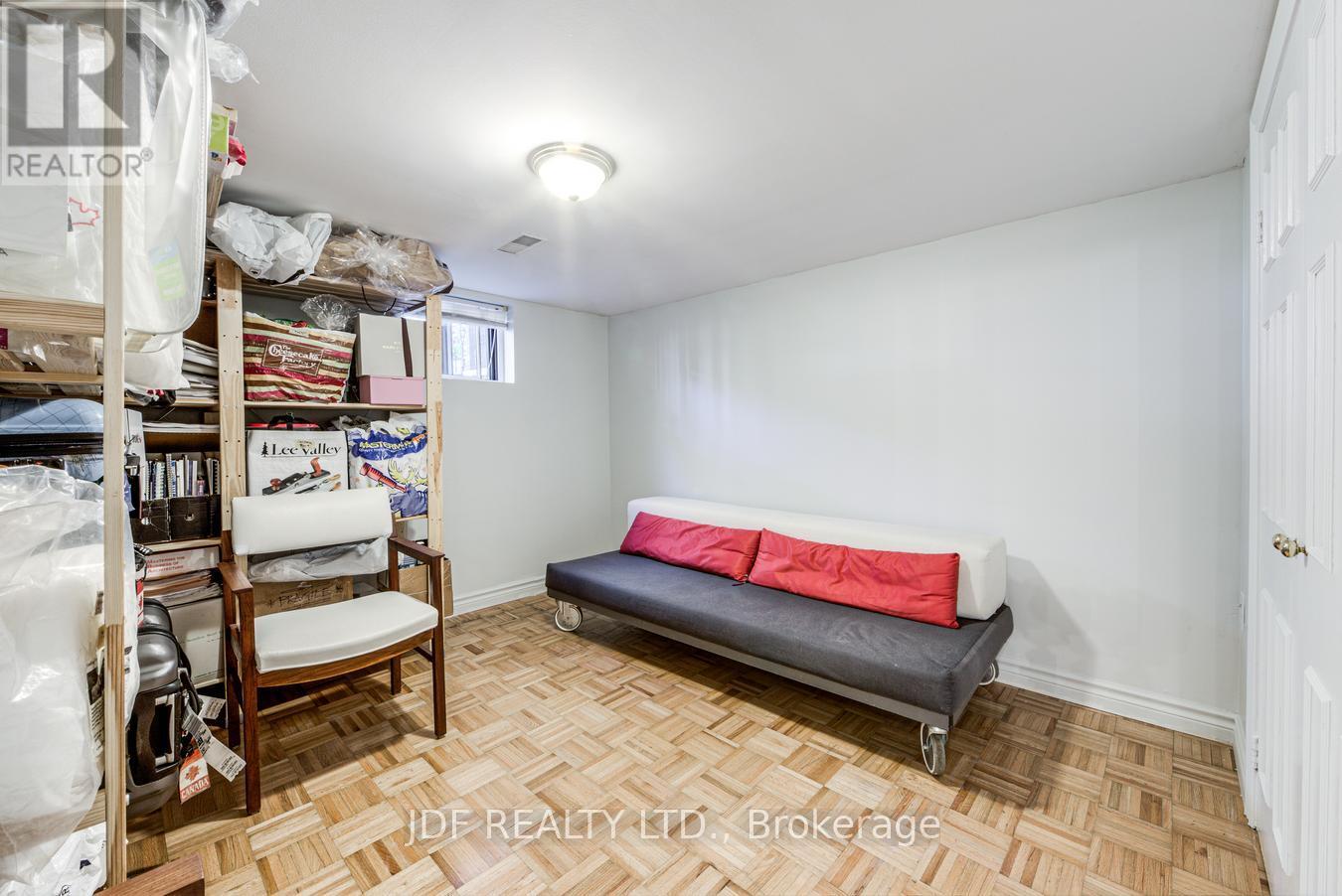 313 VAUGHAN ROAD - 29
