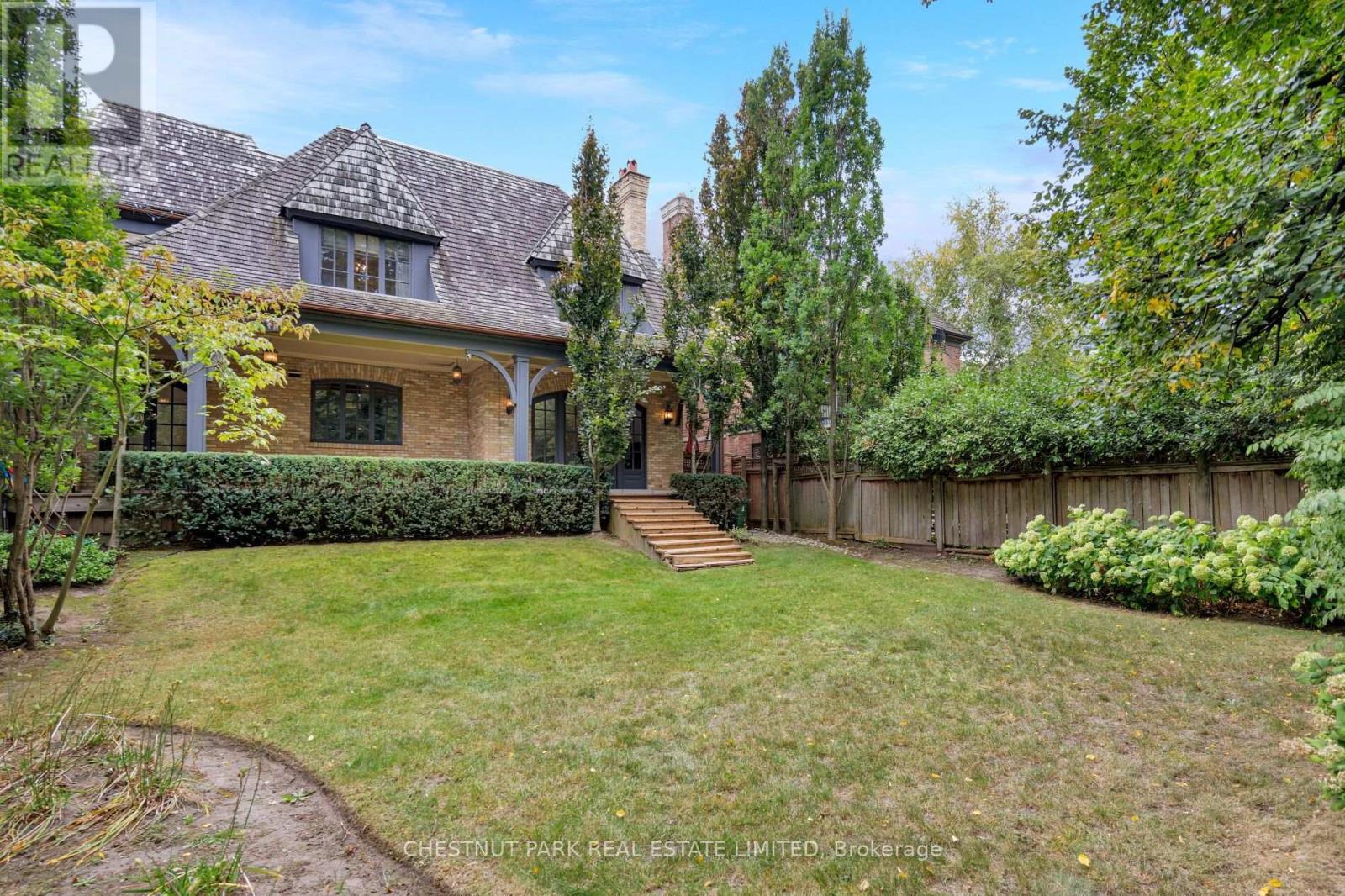 10 BLYTH DALE ROAD - 22