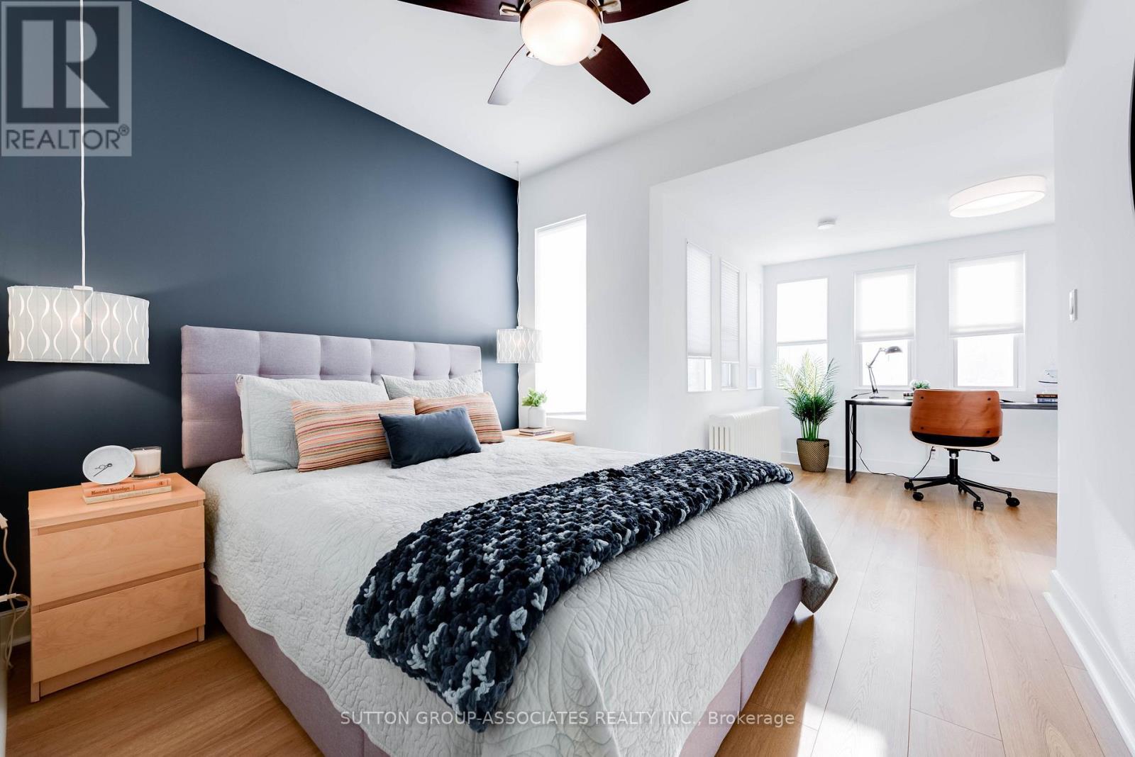 136 ARLINGTON AVENUE - 28