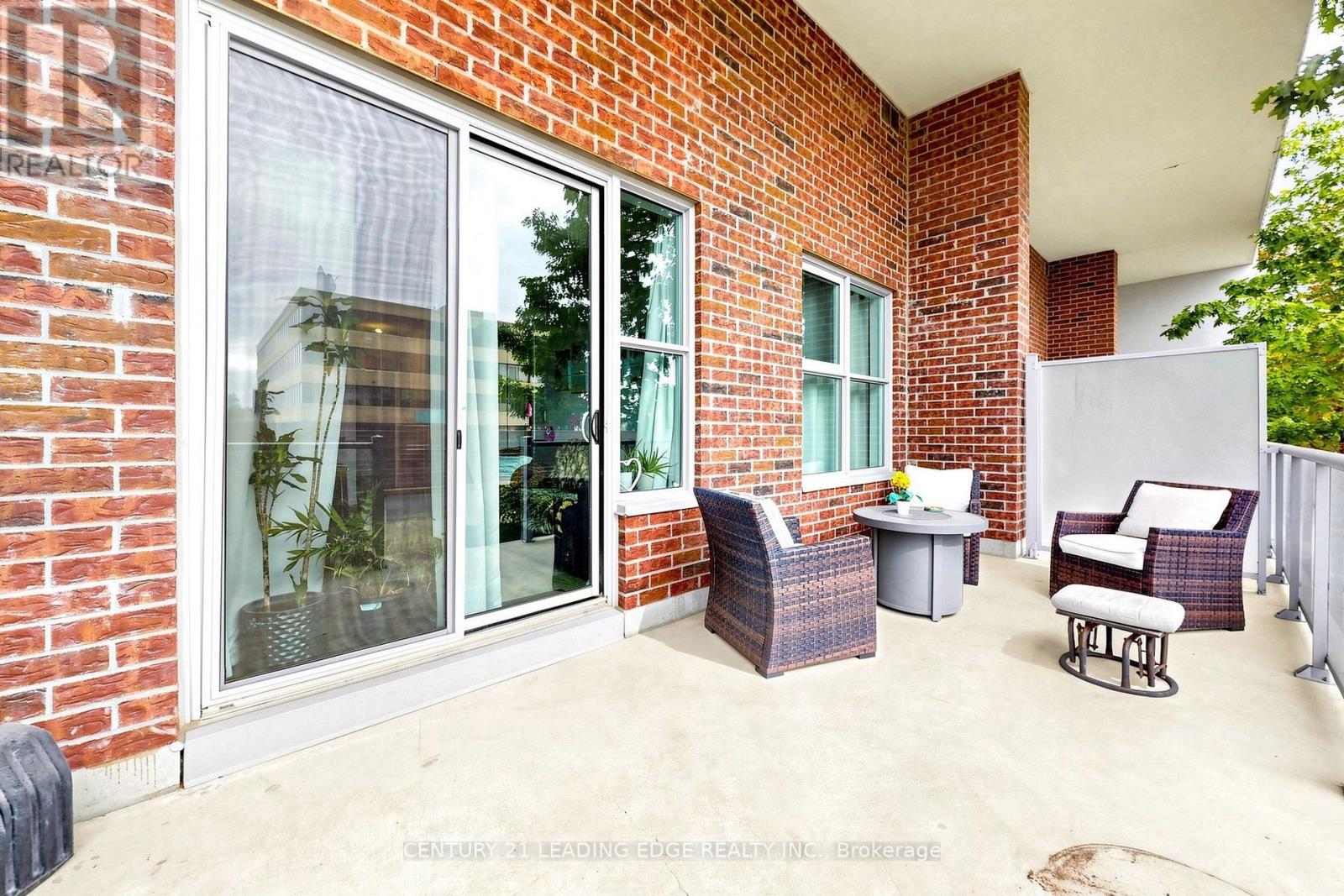 2150 Lawrence Avenue East — photo 38