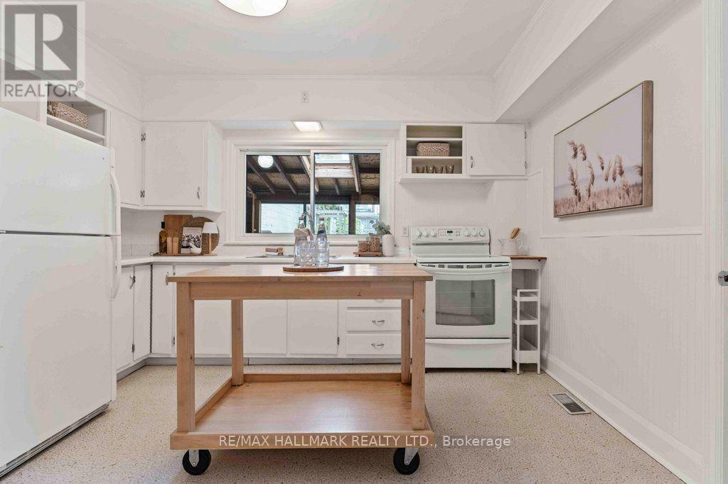 97 COLEMAN AVENUE - Image 24