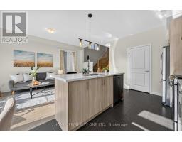 10 Harvey Bunker Crescent, Markham, ON L6C3M7 Photo 17