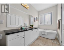 10 Harvey Bunker Crescent, Markham, ON L6C3M7 Photo 38