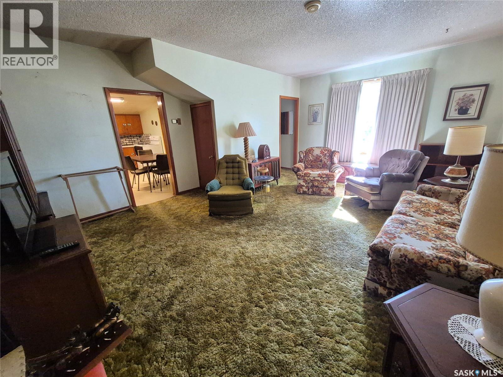 130 Forsyth STREET, Radville — photo 25