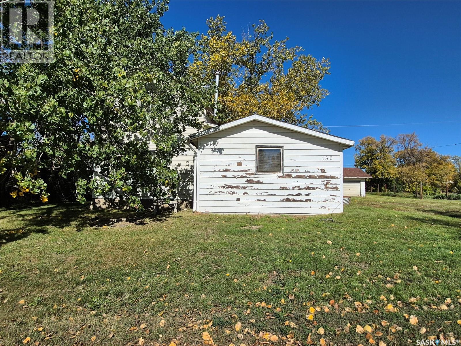 130 Forsyth STREET, Radville — photo 3