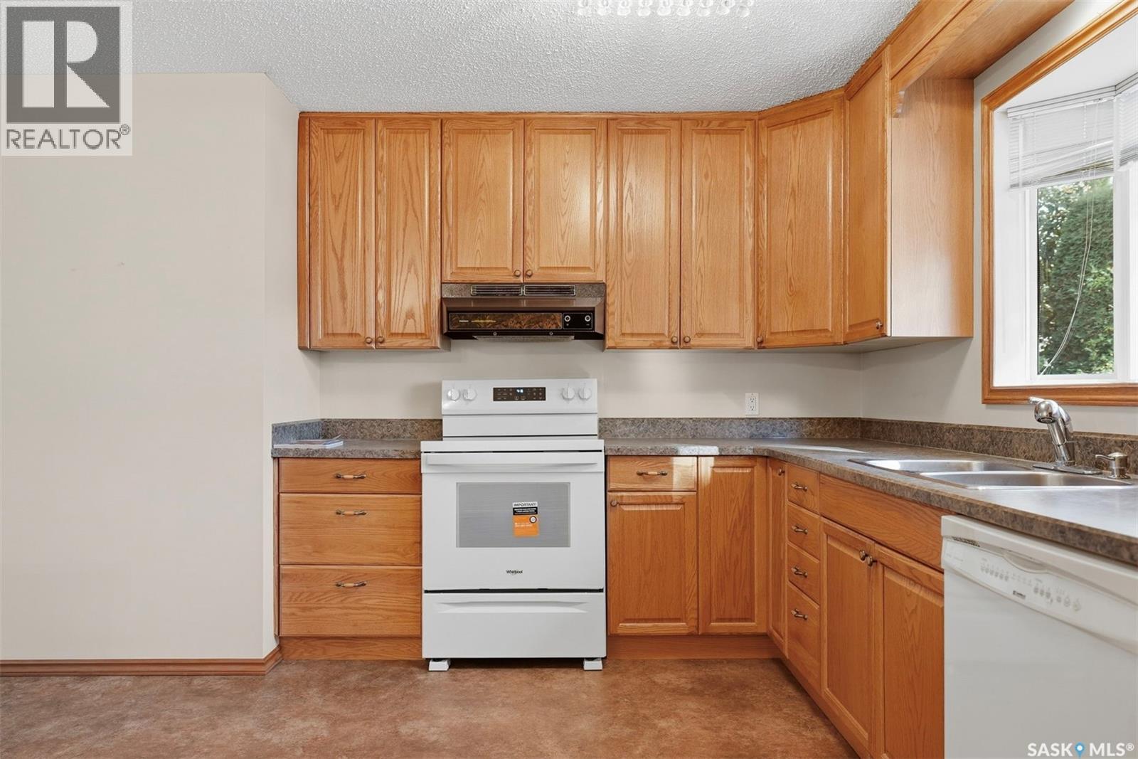 253 Laurentian DRIVE, Saskatoon — photo 12