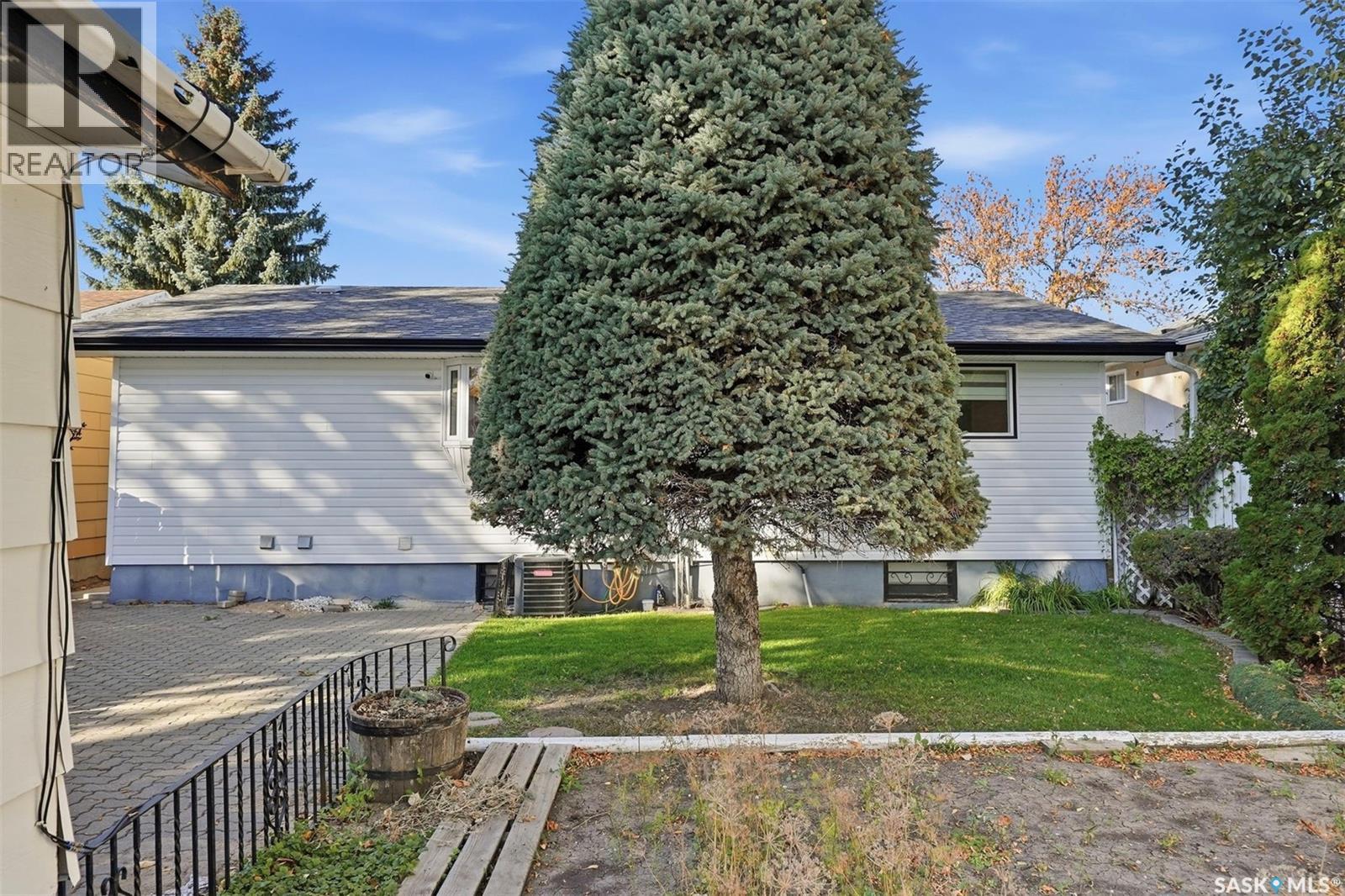 253 Laurentian DRIVE, Saskatoon — photo 34