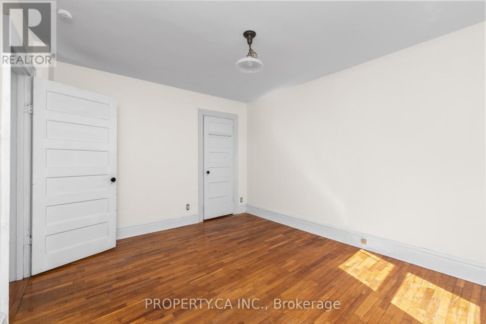 131 PEARSON AVENUE - 19