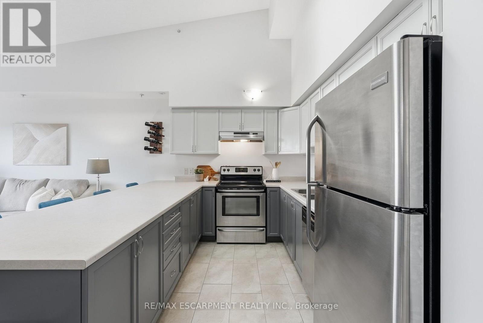 #321 170 ROCKHAVEN LANE - Image 16