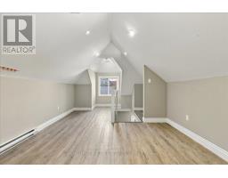 Bedroom - Upper - 17 Eby Street S, Kitchener, ON N2G3K6 Photo 6