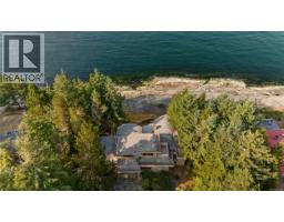 2-37 Salamanca Rd, Galiano Island, BC V0N1P0 Photo 42