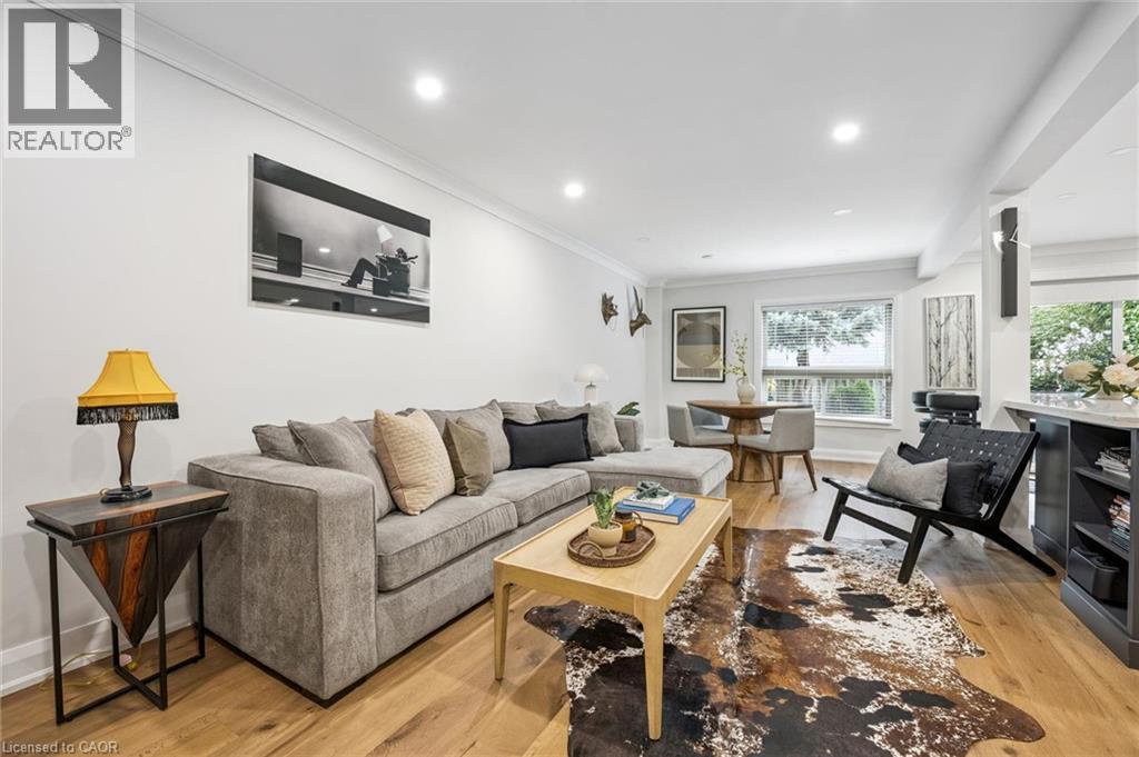 1261 STEPHENSON Drive - Image 6