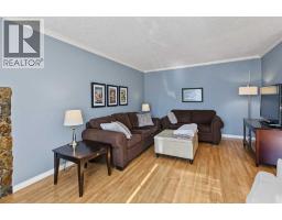 Bedroom - 22 Deermeade Bay Se, Calgary, AB T2J5Z6 Photo 6