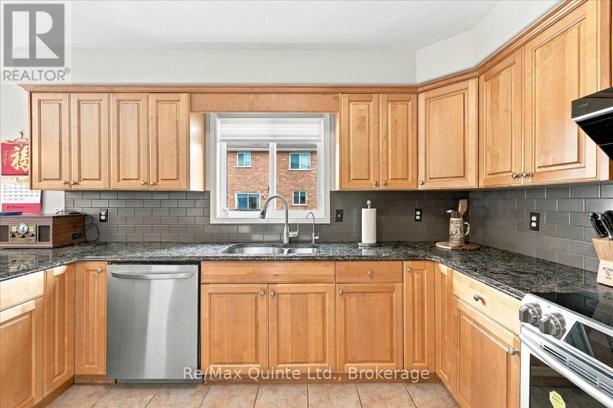 11 HURON LANE - Image 11
