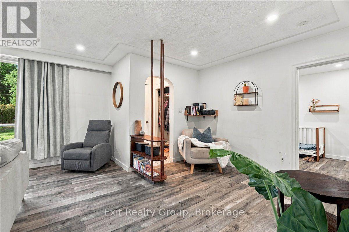 129 HARCOURT ROAD - 15