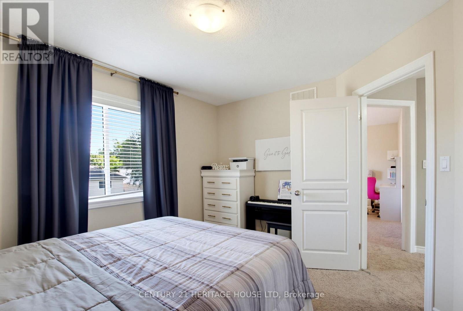 193 TARRY PARKWAY - Image 33