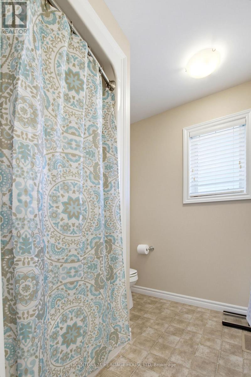 193 TARRY PARKWAY - Image 36