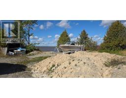 7650 Fredrickhouse Lake Road, Timmins, ON P0N1A0 Photo 10