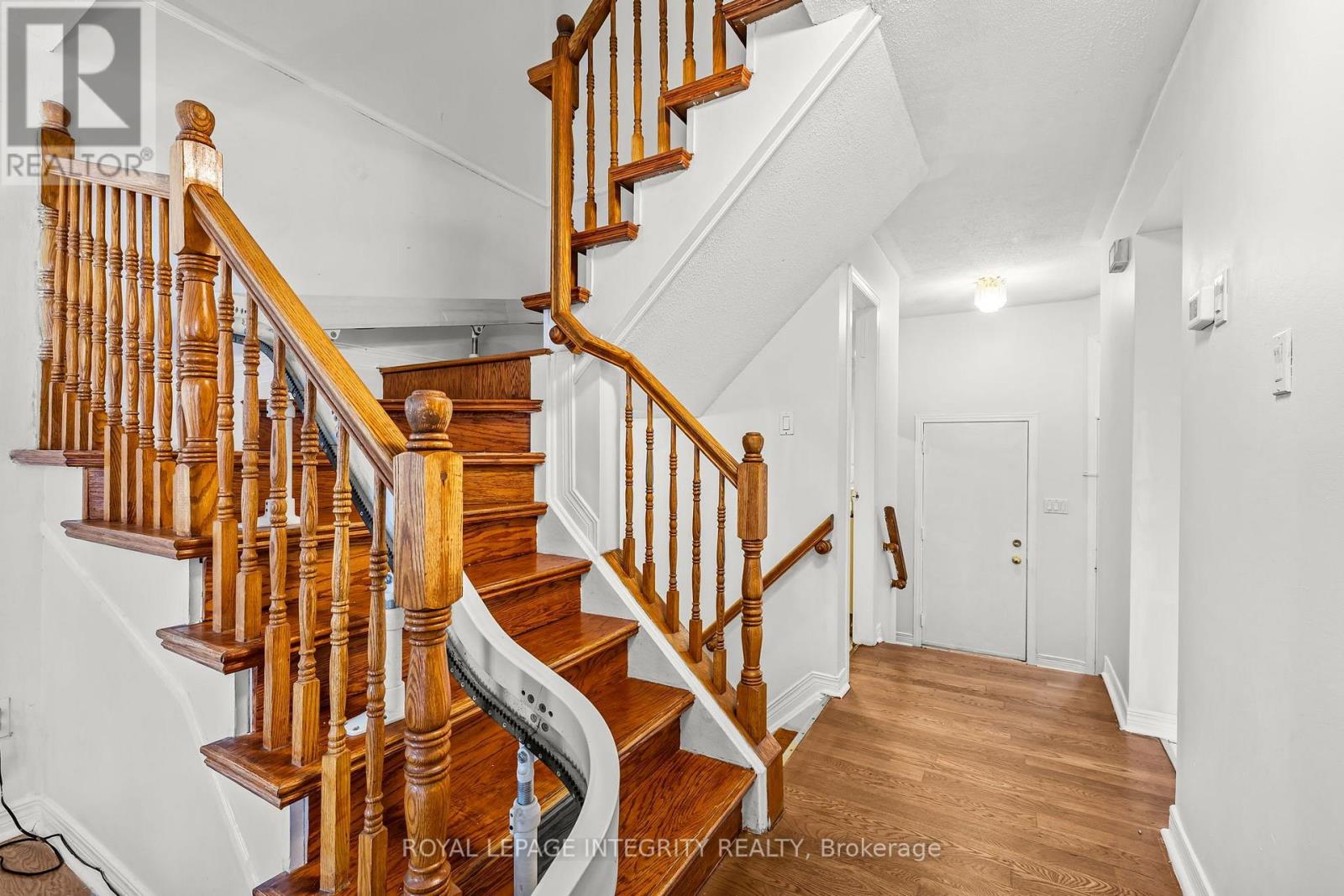26 ASTORIA CRESCENT - Image 20