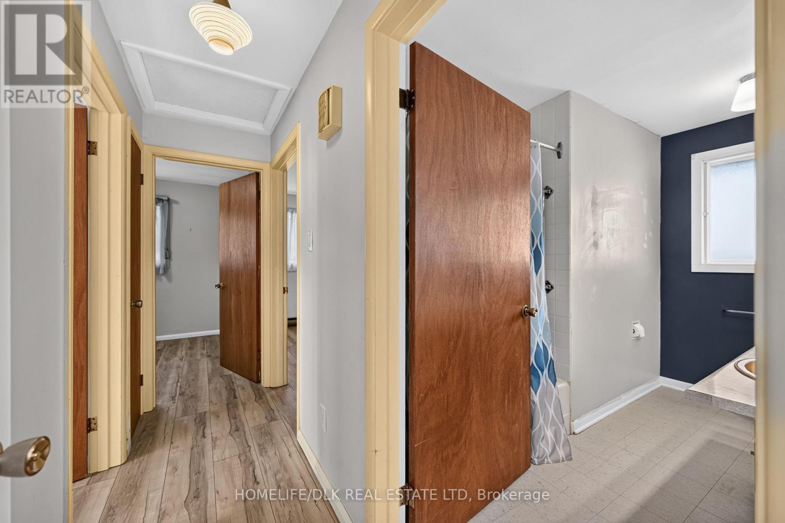 961 MASSIE DRIVE W - Image 20