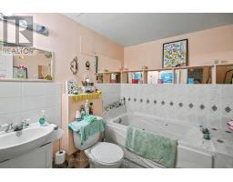 267 Spruce Street, Clearview, ON L0M1S0 Photo 22