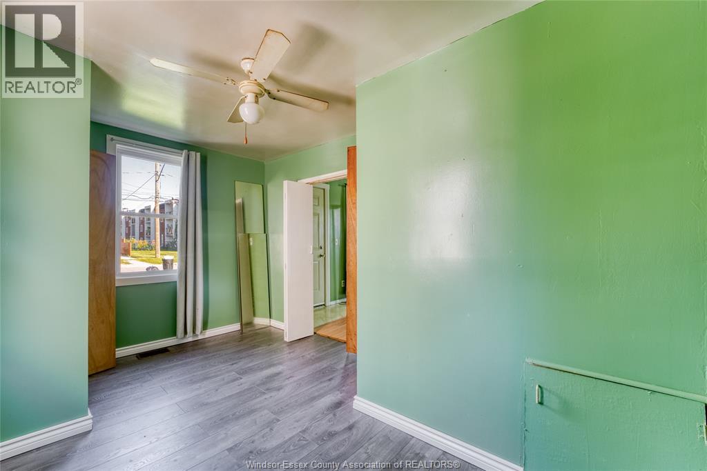 265 WATSON AVE - 16