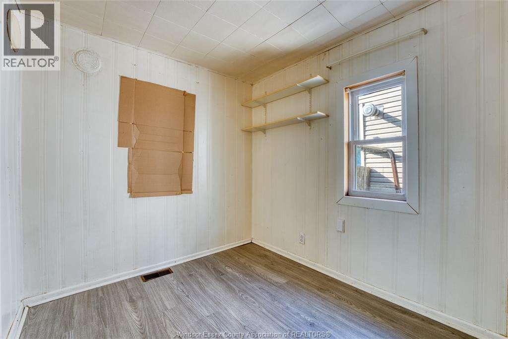265 WATSON AVE - 17