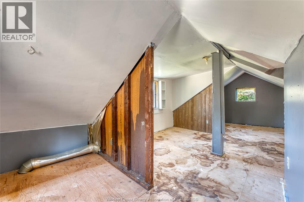 265 WATSON AVE - 26
