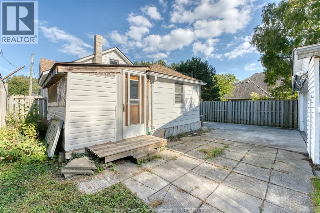 265 WATSON AVE - 31