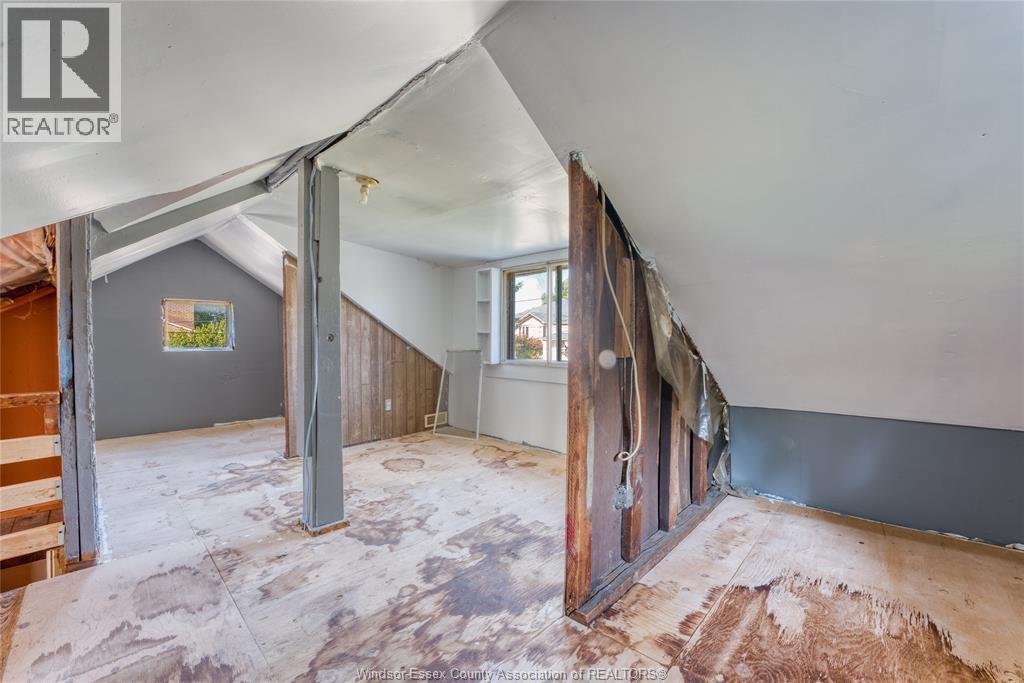 265 WATSON AVE - 28