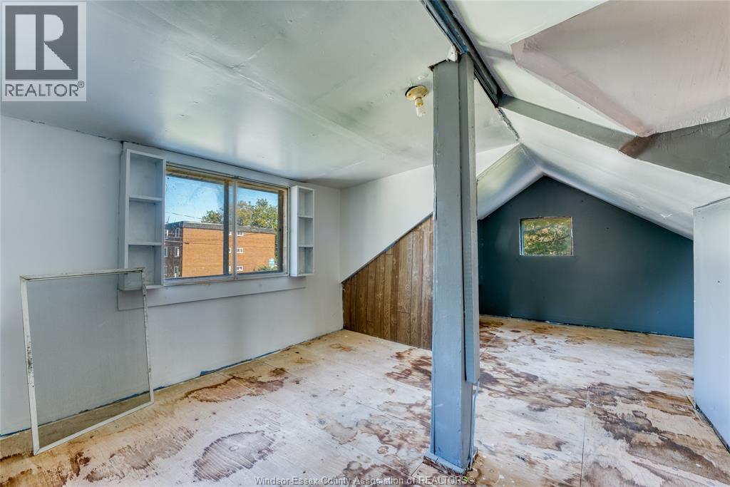 265 WATSON AVE - 27