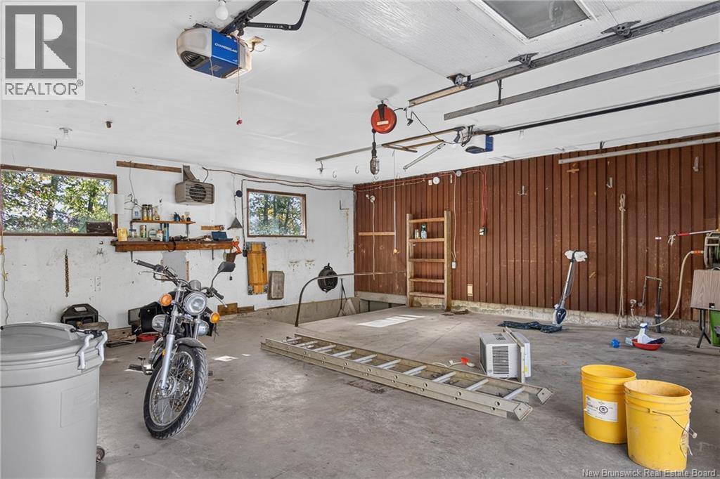 1000 Archer Drive - 32