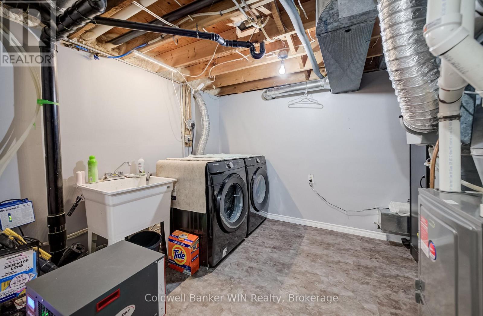314 WELLINGTON STREET E - 24