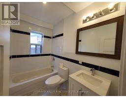 2 - 15 Alberta Avenue, Toronto, ON M6H2R5 Photo 12