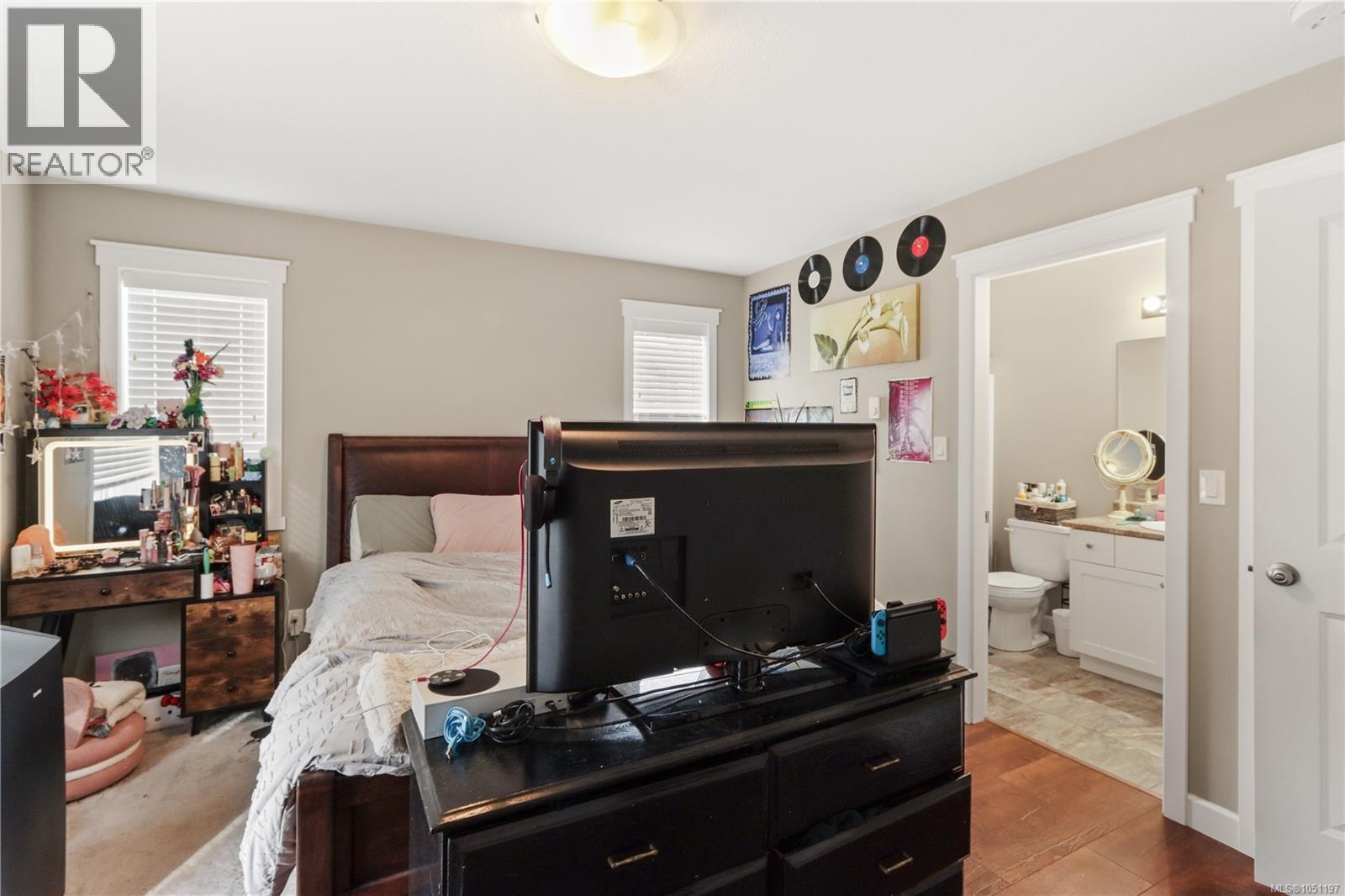 648 Alyssa Pl - 17