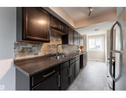 149 Cornell Co Nw, Edmonton, AB T5C3C3 Photo 9