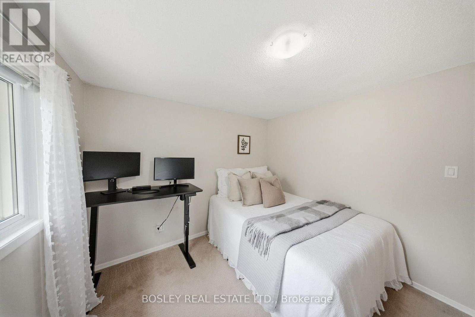 865 GENTRY CRESCENT - Image 35
