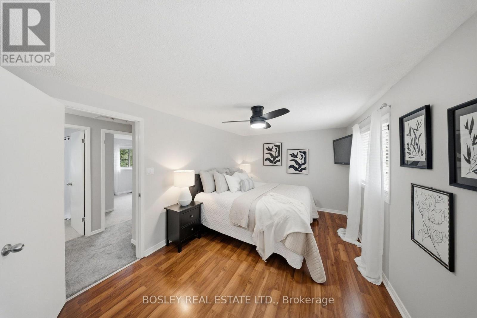 865 GENTRY CRESCENT - 40