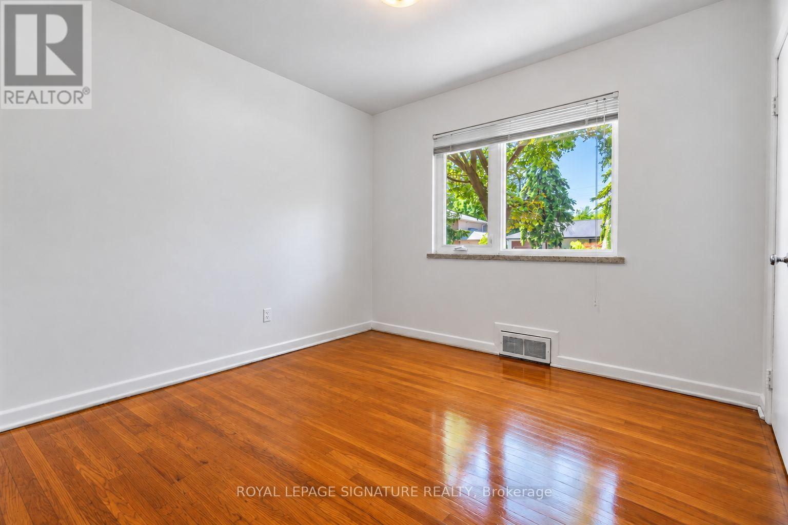 69 GREENLAND ROAD - Image 12