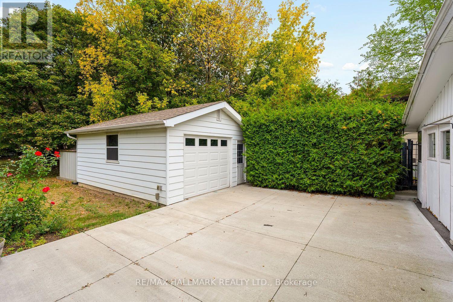 245 ELMWOOD AVENUE - 26