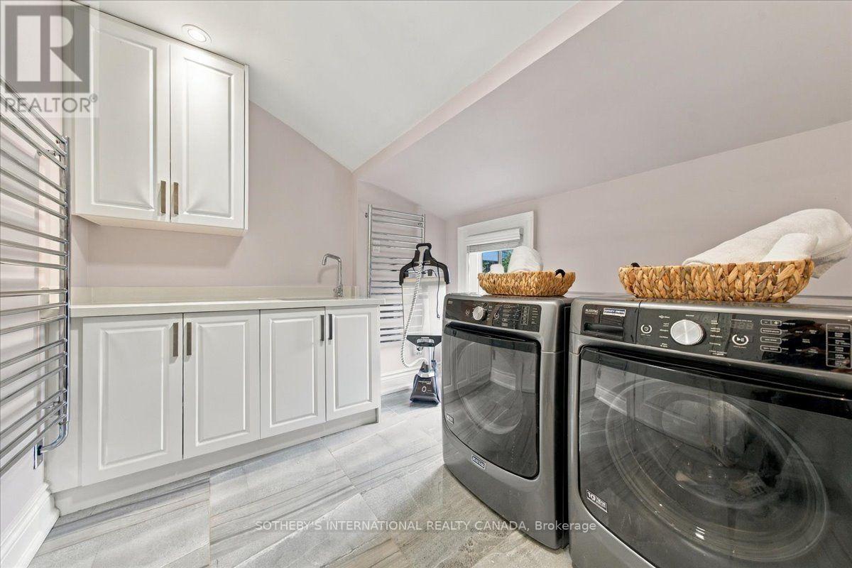 520 ARROWHEAD ROAD - 35