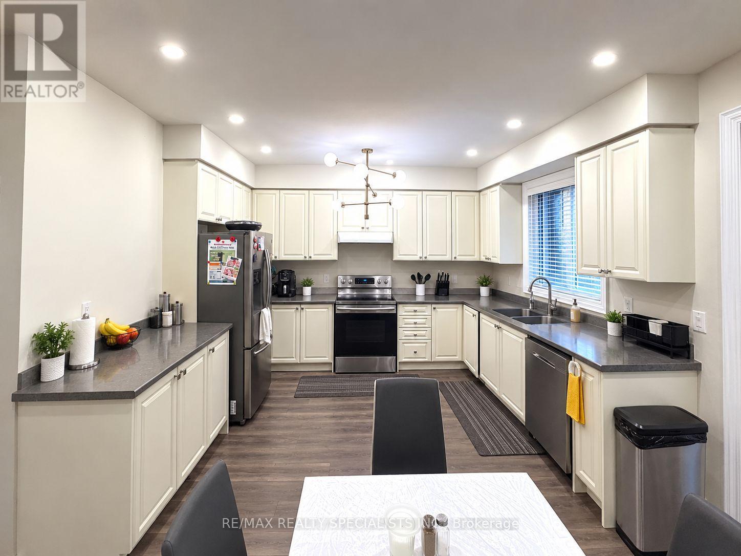 8619 CHICKORY TRAIL - 6