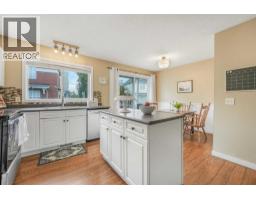 128 Promenade Way Se, Calgary, AB T2Z4E8 Photo 12