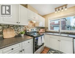 128 Promenade Way Se, Calgary, AB T2Z4E8 Photo 10