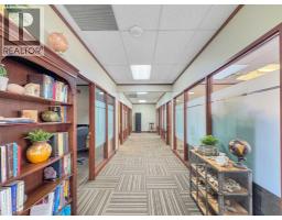 1217 Centre Street Nw, Calgary, AB T2E2R3 Photo 13